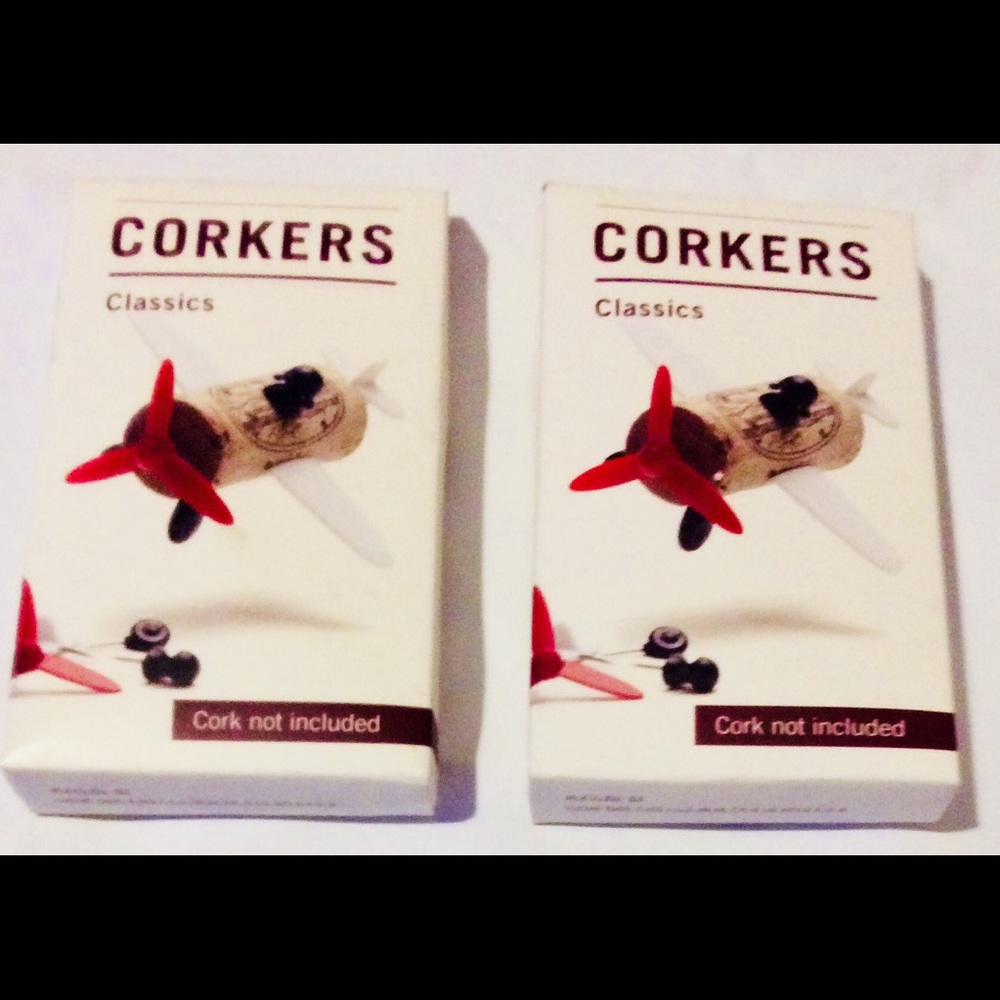 2 Corkers Kits Captain Curtis Character Pins